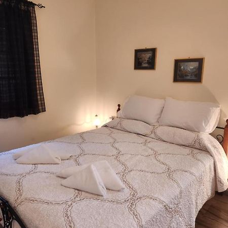 Cozy Apartment In Nea Kios Exteriér fotografie