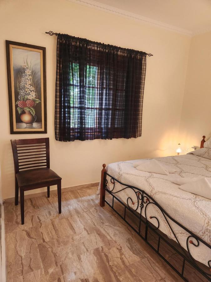 Cozy Apartment In Nea Kios Exteriér fotografie
