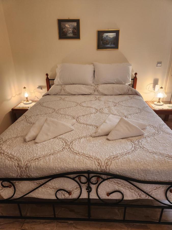 Cozy Apartment In Nea Kios Exteriér fotografie